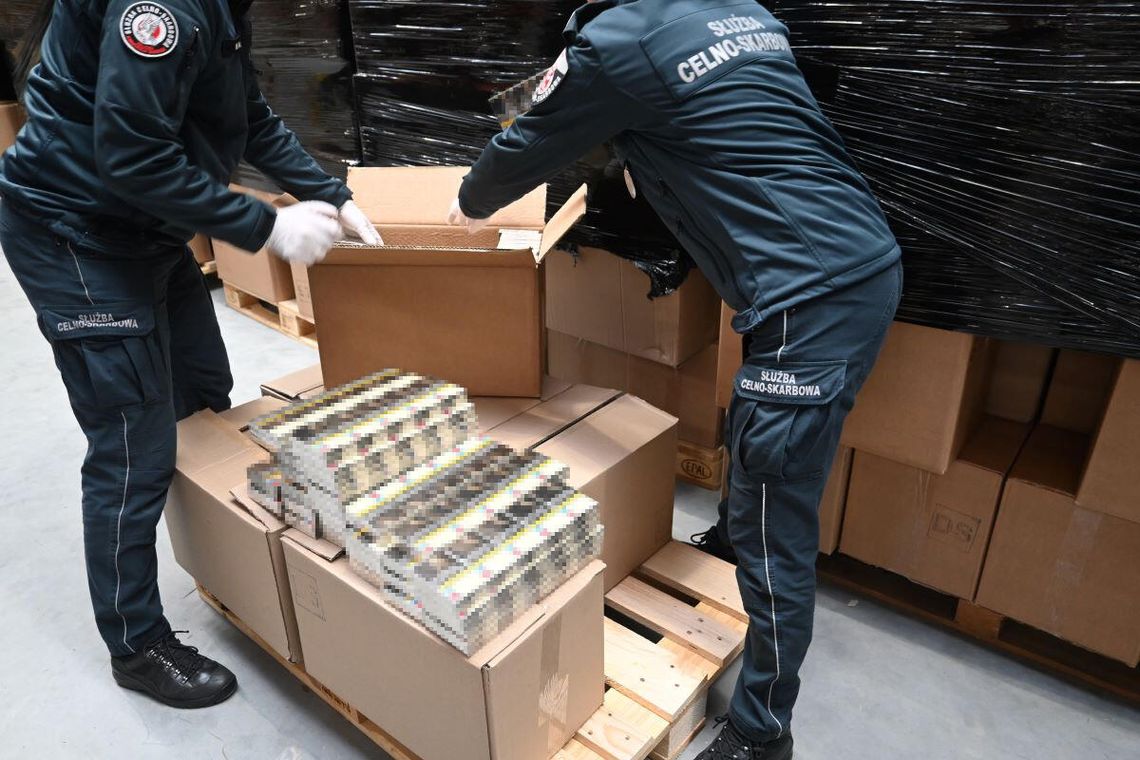 Rekordowy przemyt papierosów udaremniony. 7,2 miliona sztuk przechwycone w Lipowicy!