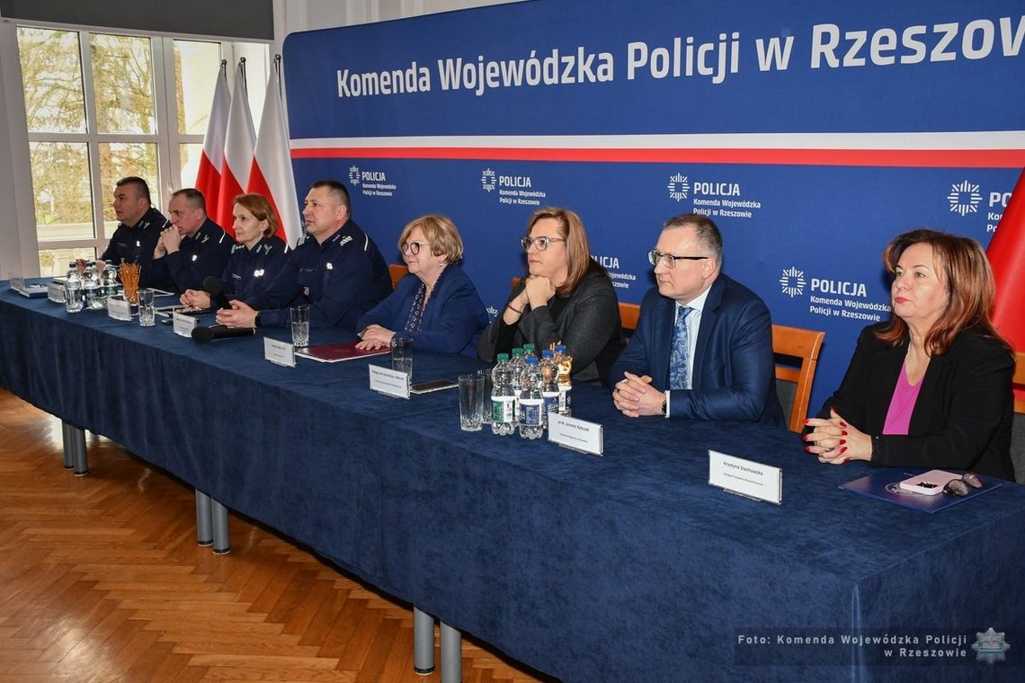 Roczna odprawa podkarpackiej Policji. Podsumowano 2025 rok