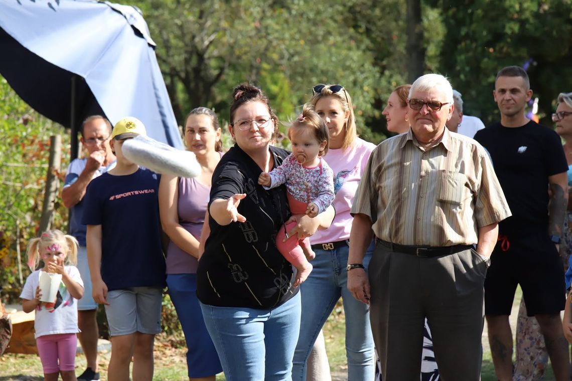 Rodzinna sobota w ogrodzie „Jasiołka” w Jedliczu. Zdrowie, zabawa i integracja mieszkańców Rodzinna sobota w ogrodzie „Jasiołka” w Jedliczu. Zdrowie, zabawa i integracja mieszkańców