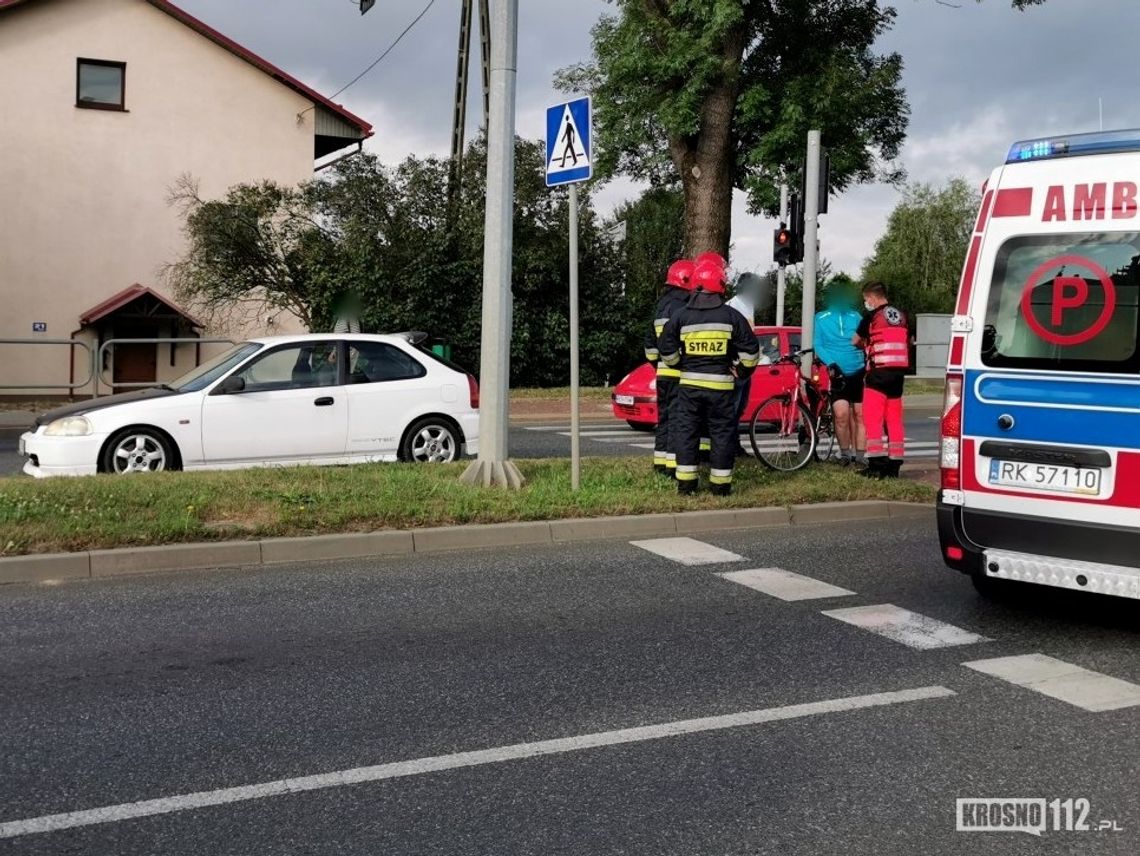 Rowerzysta ranny po tym jak zderzył się z hondą