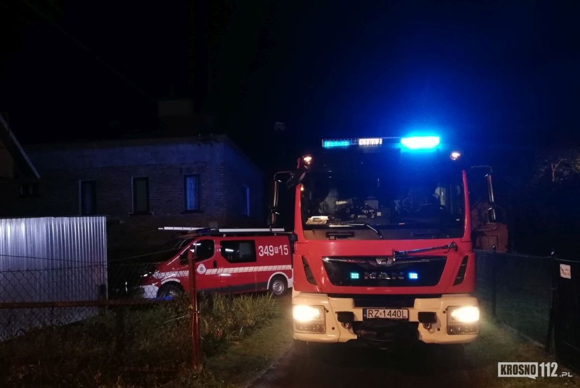 RÓWNE: Pożar w garażu. Spaliły się motocykle i quad