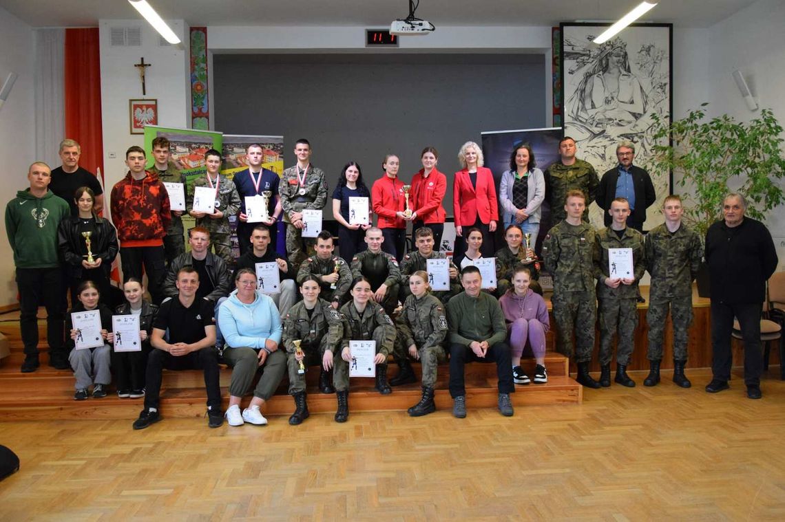 Rymanów i Jedlicze triumfują w wojewódzkim finale zawodów strzeleckich „O Srebrne Muszkiety”