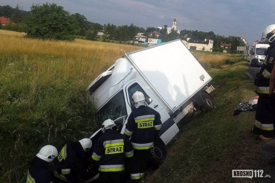 RYMANÓW: Volvo najechało na tył Mercedesa