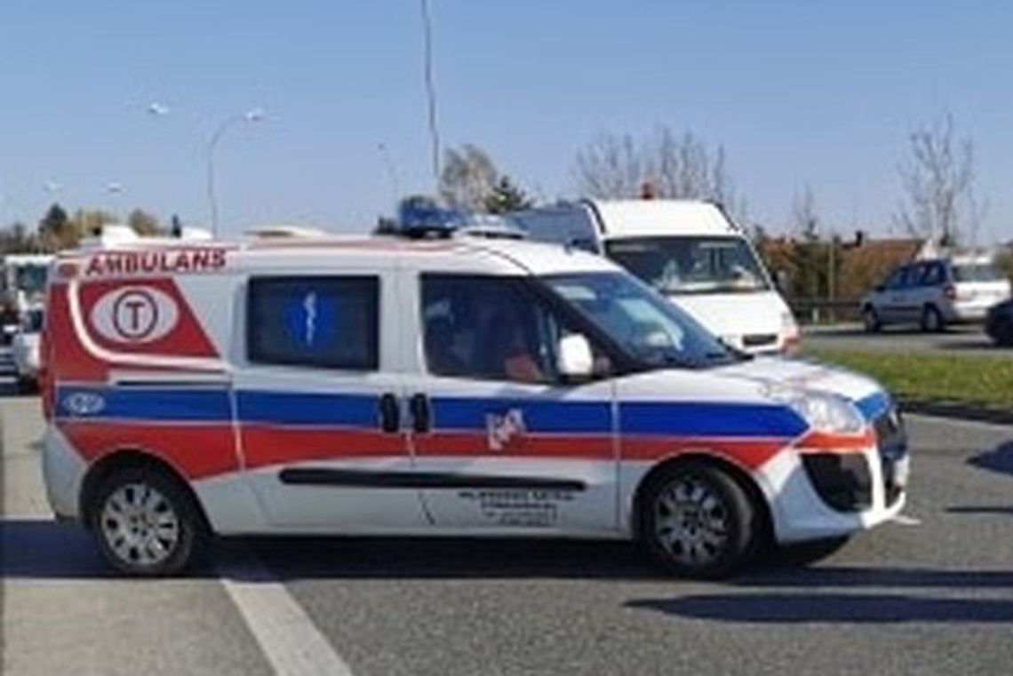 RZESZÓW: Wypadek karetki z krośnieńskiego szpitala