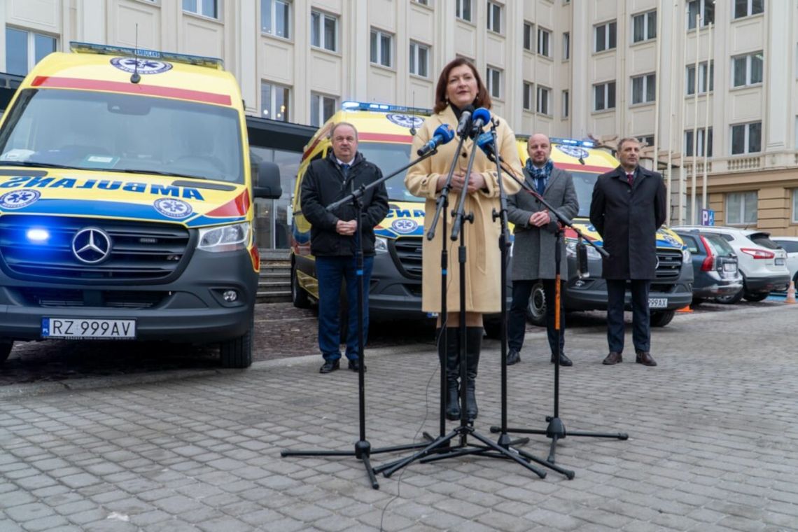 Są pierwsze przypadki Omikronu na Podkarpaciu. Zbliża się piąta fala epidemii koronawirusa