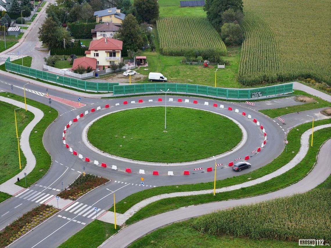 Separatory i bramki na Rondzie Krośnieńskich Lotników. Koniec nocnych rajdów?