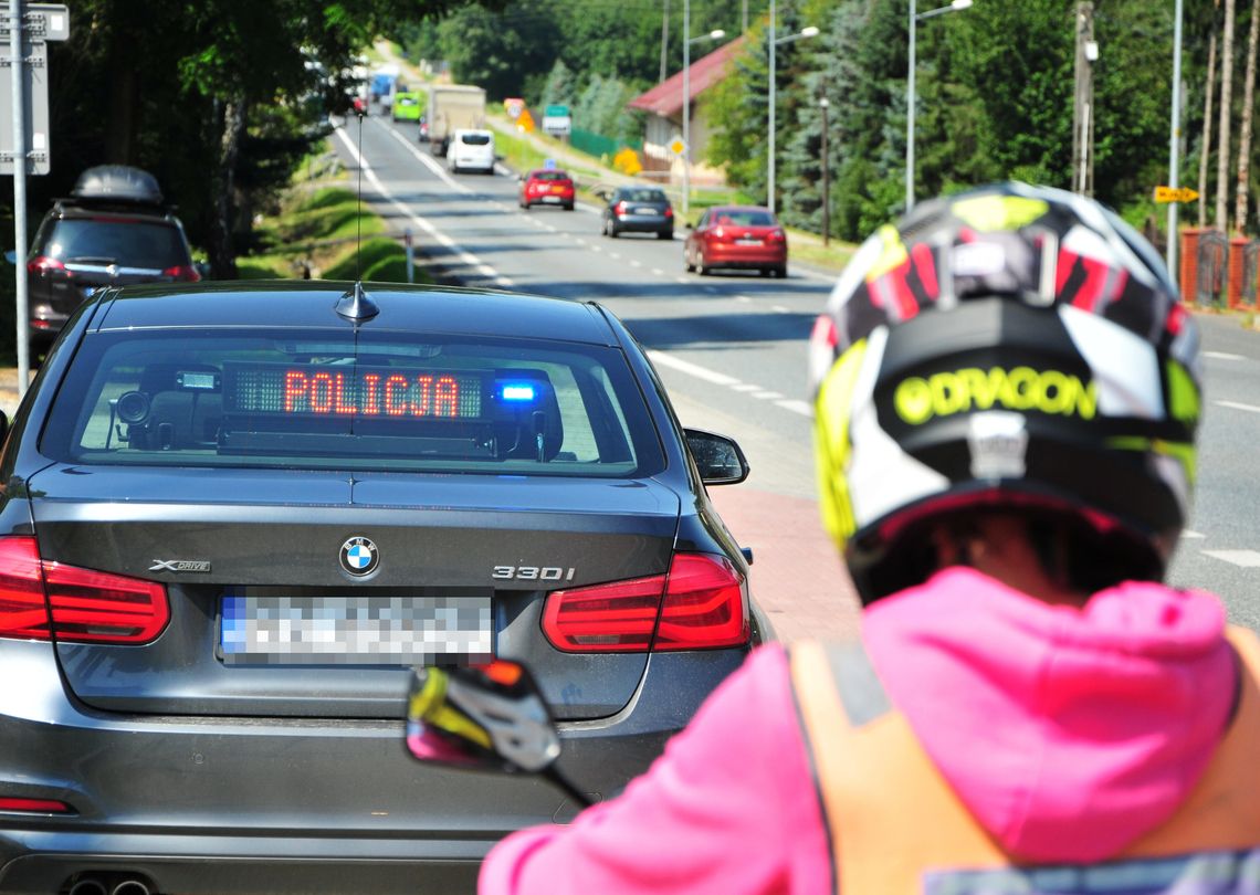 Setki kontroli motocyklistów na drogach Podkarpacia. Aż 135 naruszeń Setki kontroli motocyklistów na drogach Podkarpacia. Aż 135 naruszeń