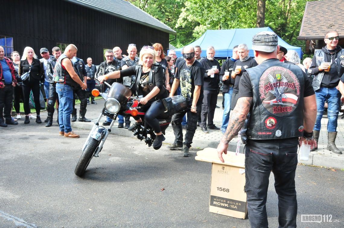Sherwood Party w Bóbrce. Na zlocie bawiło się prawie pół tysiąca motocyklistów [ZDJĘCIA]