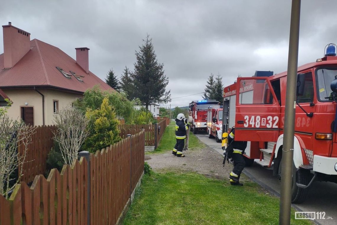 ? Sieniawa. Zadymienie w budynku mieszkalnym