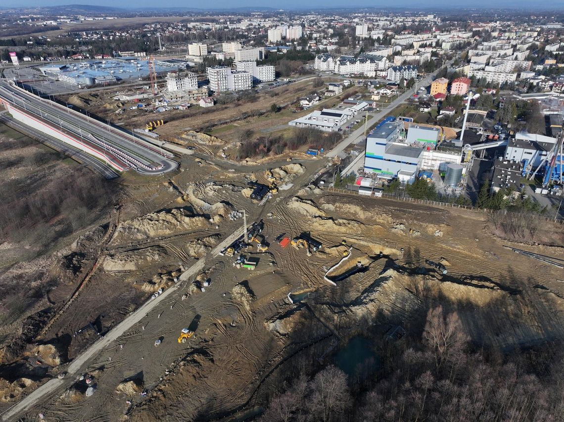 Przebudowa ul. Sikorskiego i budowa ronda przy ciepłowni w Krośnie [POSTĘP PRAC]