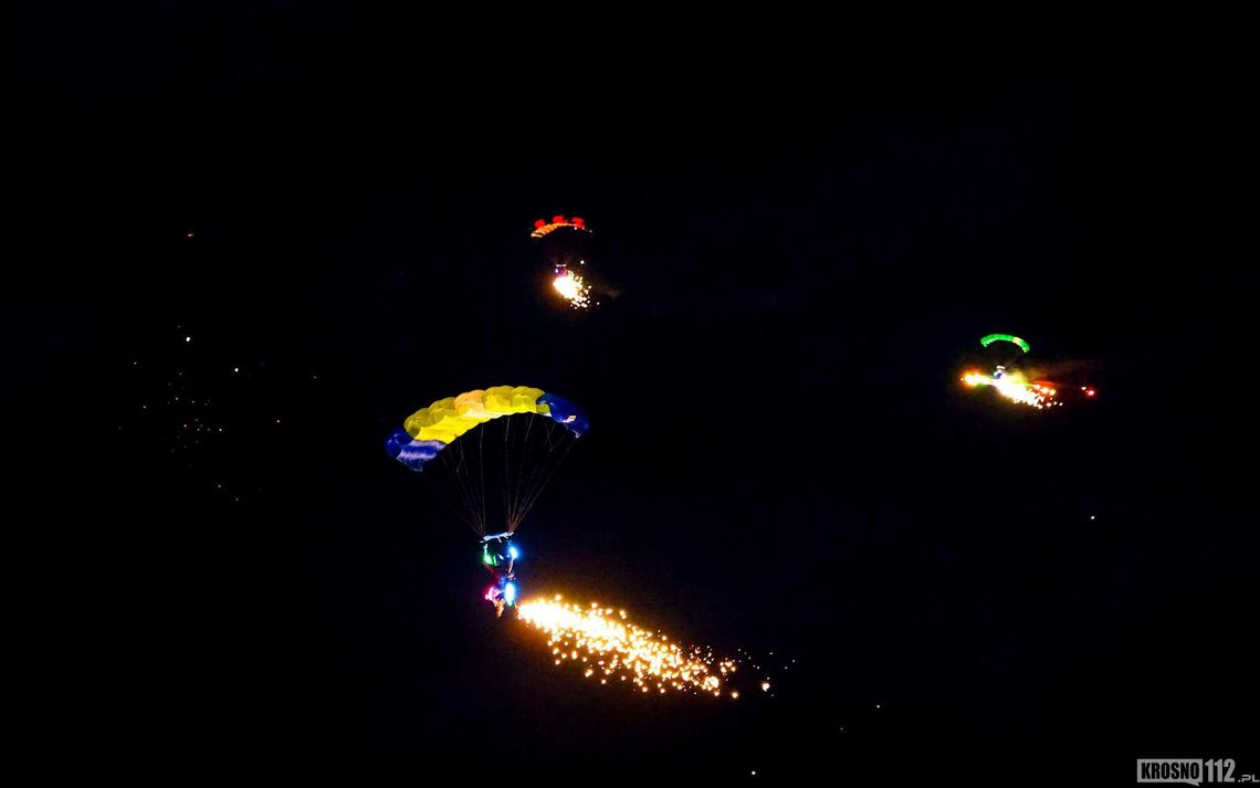 Grupa Sky Magic wydała oświadczenie po nocnym pokazie w Krośnie Grupa Sky Magic wydała oświadczenie po nocnym pokazie w Krośnie