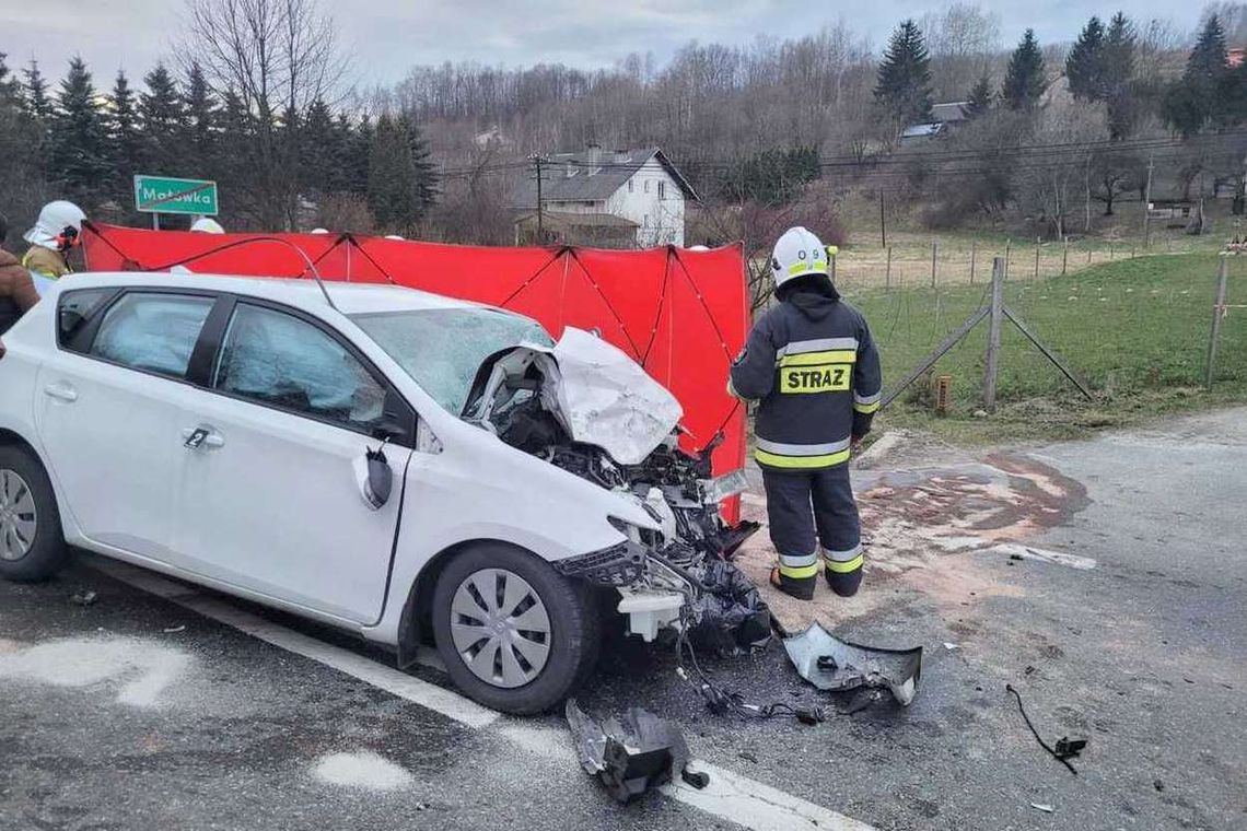 Śmierć 42-latki w wypadku na DK19 w Małówce