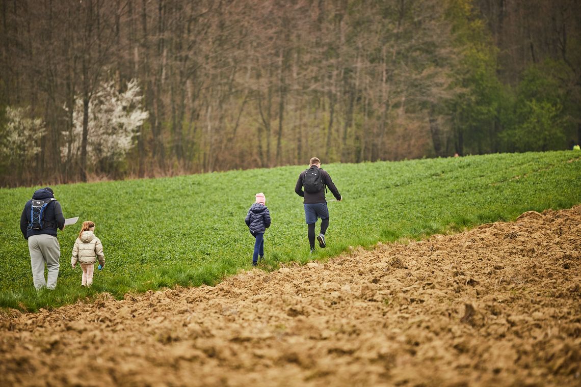 Sport, nawigacja i pomoc. Dłużański Charytatywny Bieg na Orientację [ZDJĘCIA]