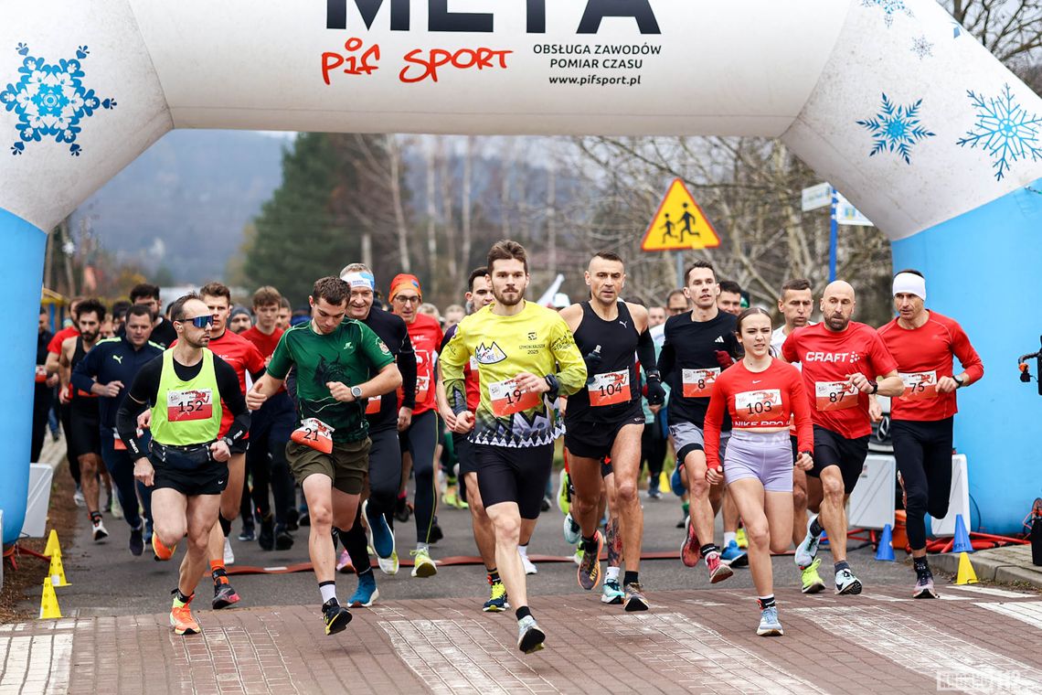 Sportowe świętowanie wolności w Odrzykoniu. Zobaczcie zdjęcia Sportowe świętowanie wolności w Odrzykoniu. Zobaczcie zdjęcia