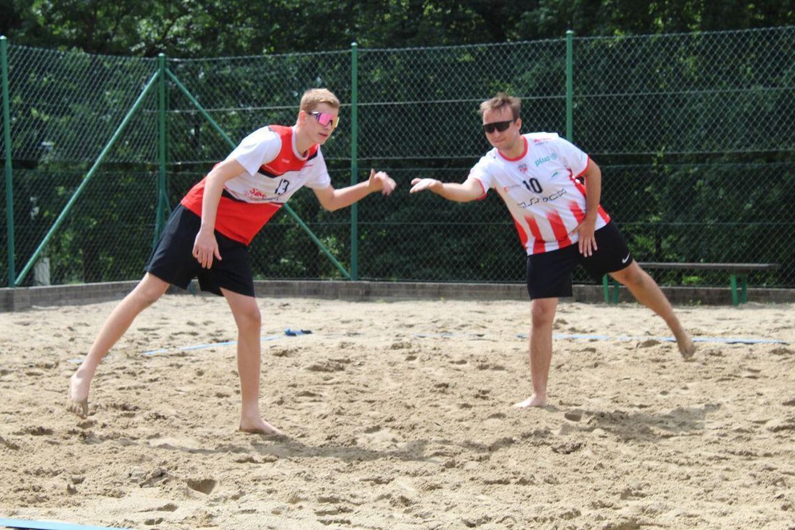 Sportowe wakacje w Jedliczu. Była siatkówka, piłka, strzelectwo i wyjazdy [ZDJĘCIA]