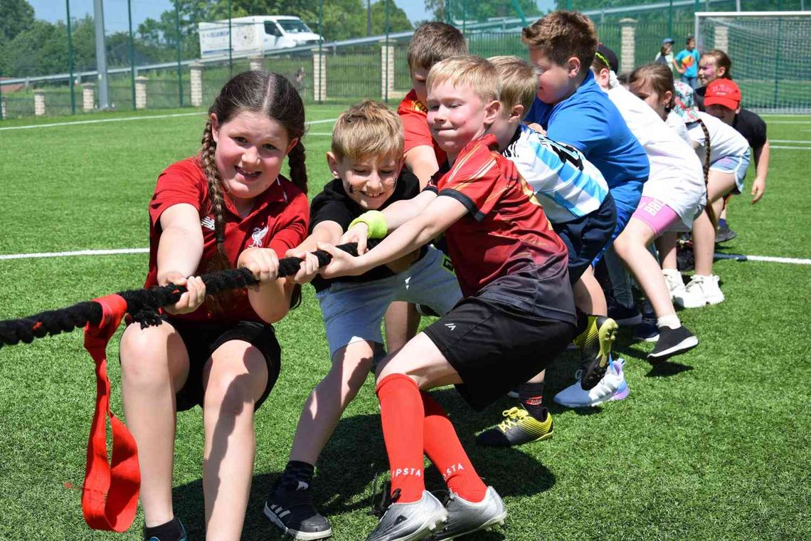 Sportowy festyn z okazji Dnia Dziecka w ZSP Rymanów