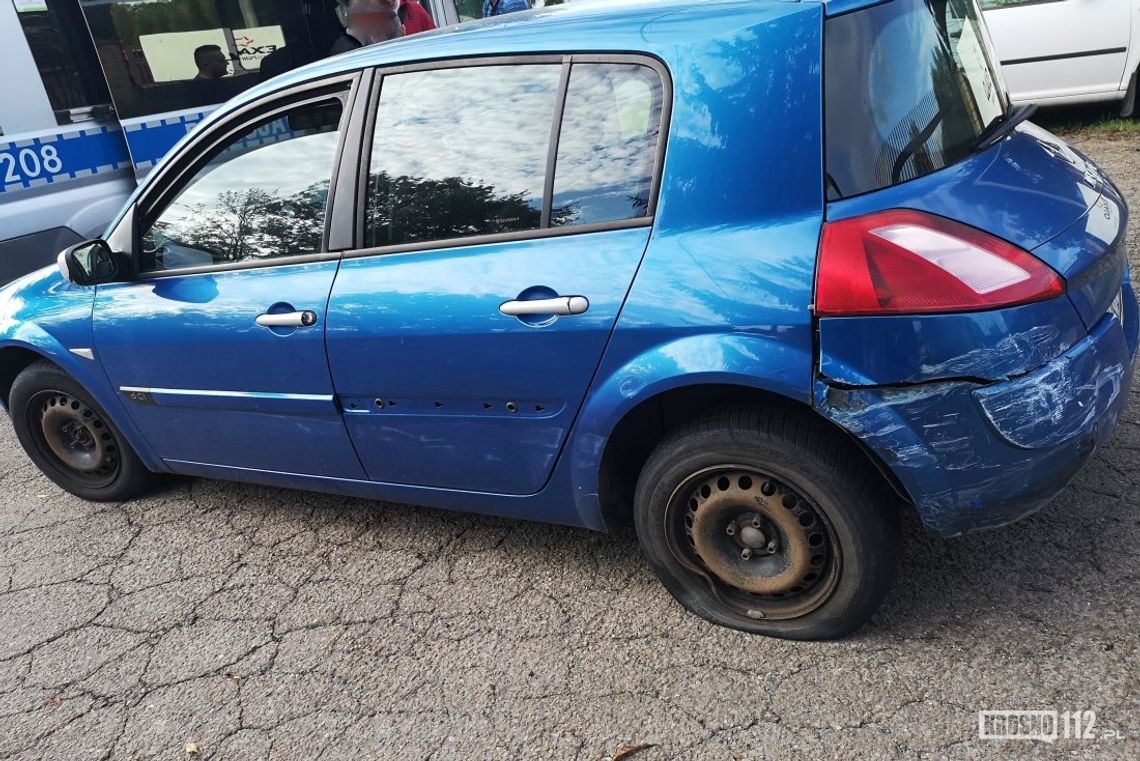 Stłuczka na Rzeszowskiej. Zderzyły się renault i volkswagen