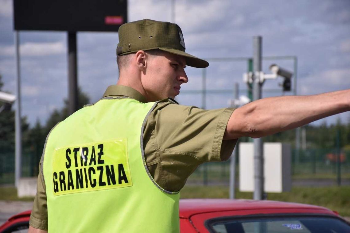 Straż Graniczna ujawniła trzy fałszywe, węgierskie tytuły pobytowe