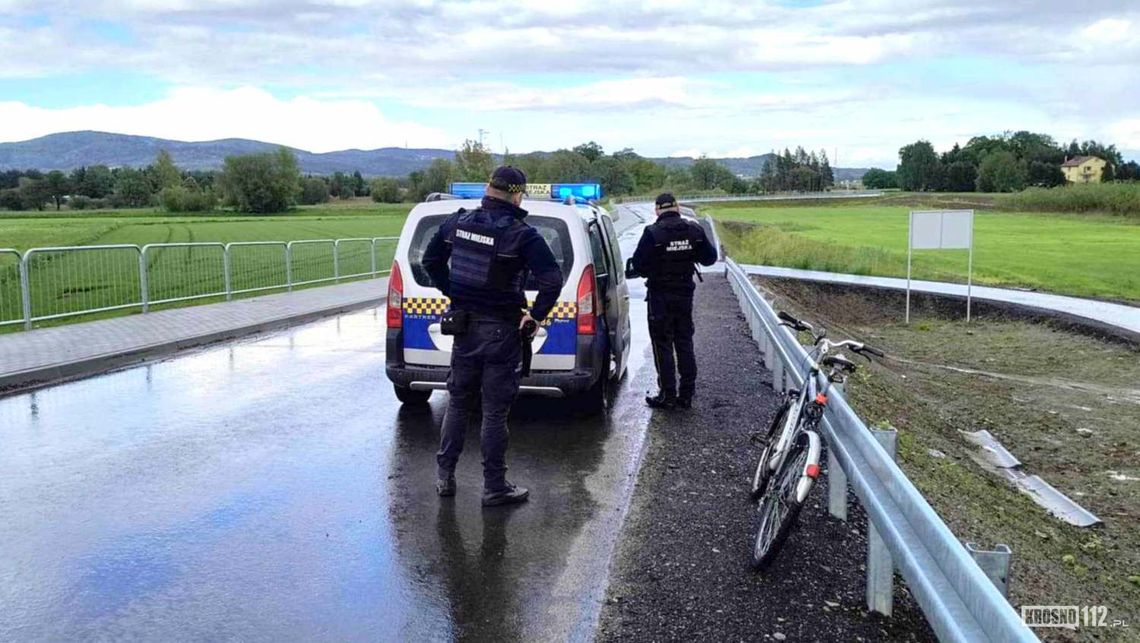 Straż Miejska zatrzymała pijanego rowerzystę. 46-latek z wysokim mandatem