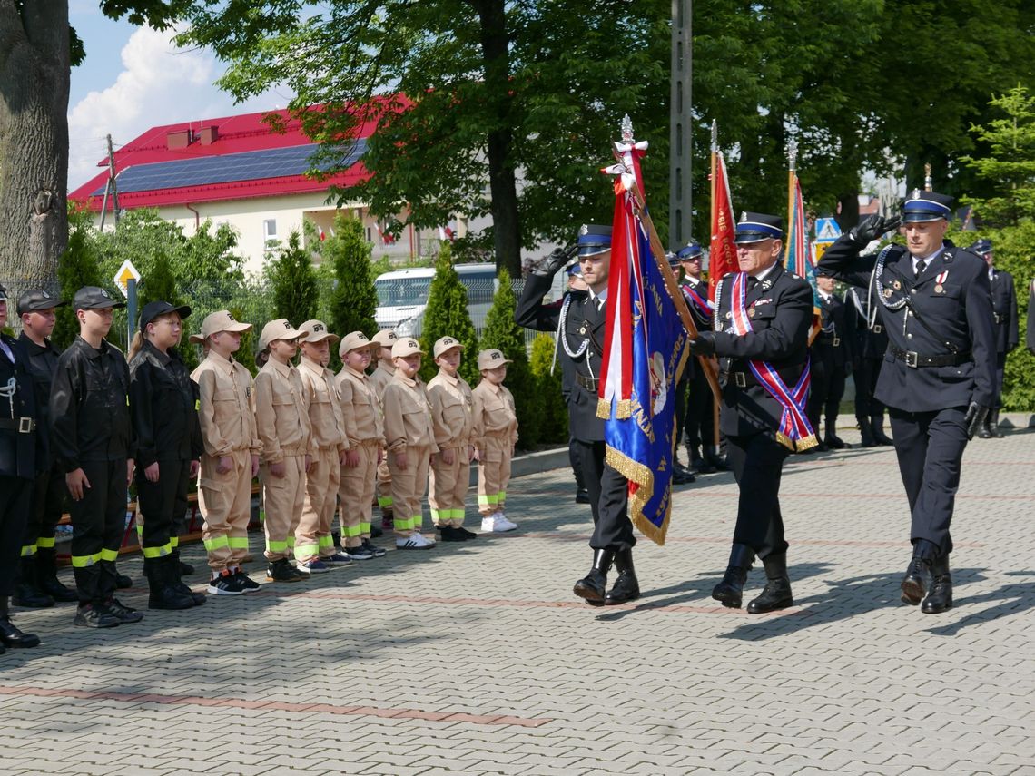Strażackie święto w Łężanach. Jubileusz 120-lecia jednostki OSP [ZDJĘCIA]