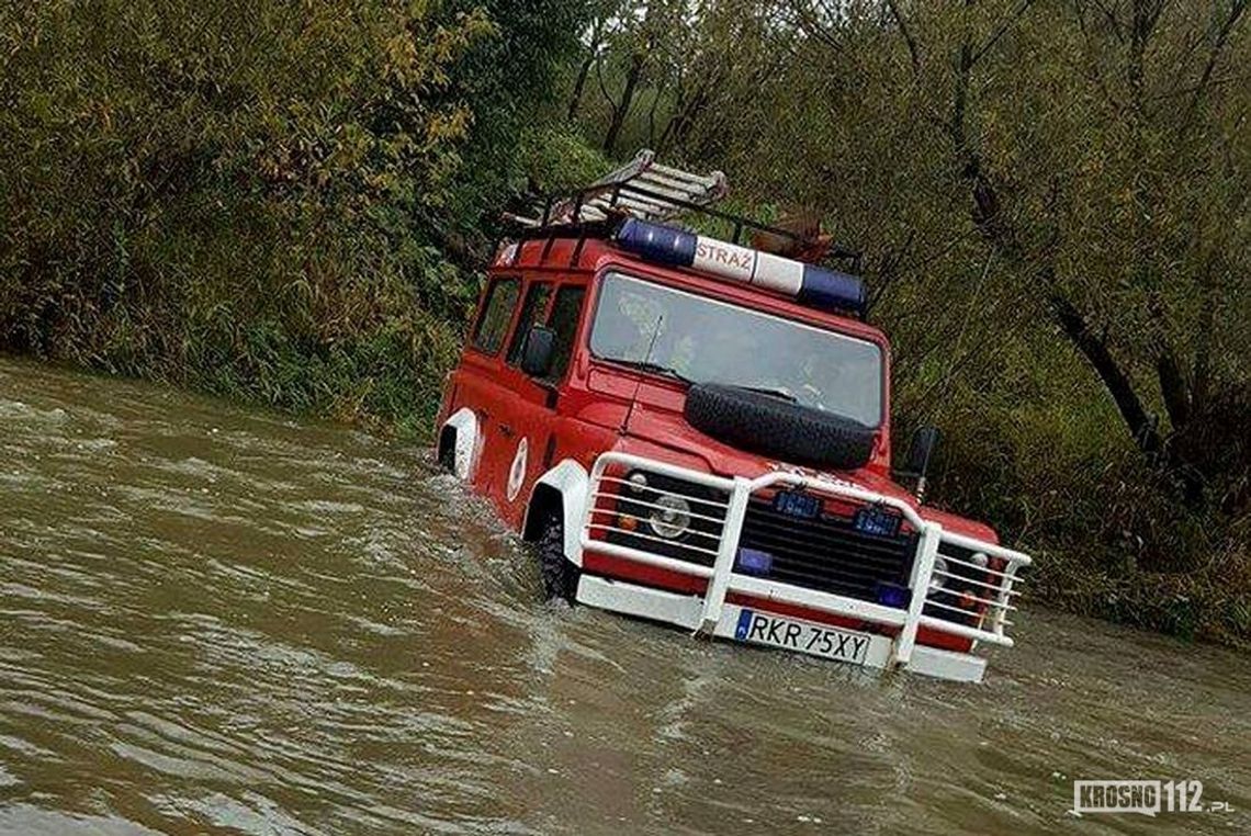 Strażackie syreny pomogły odnaleźć się grzybiarzowi