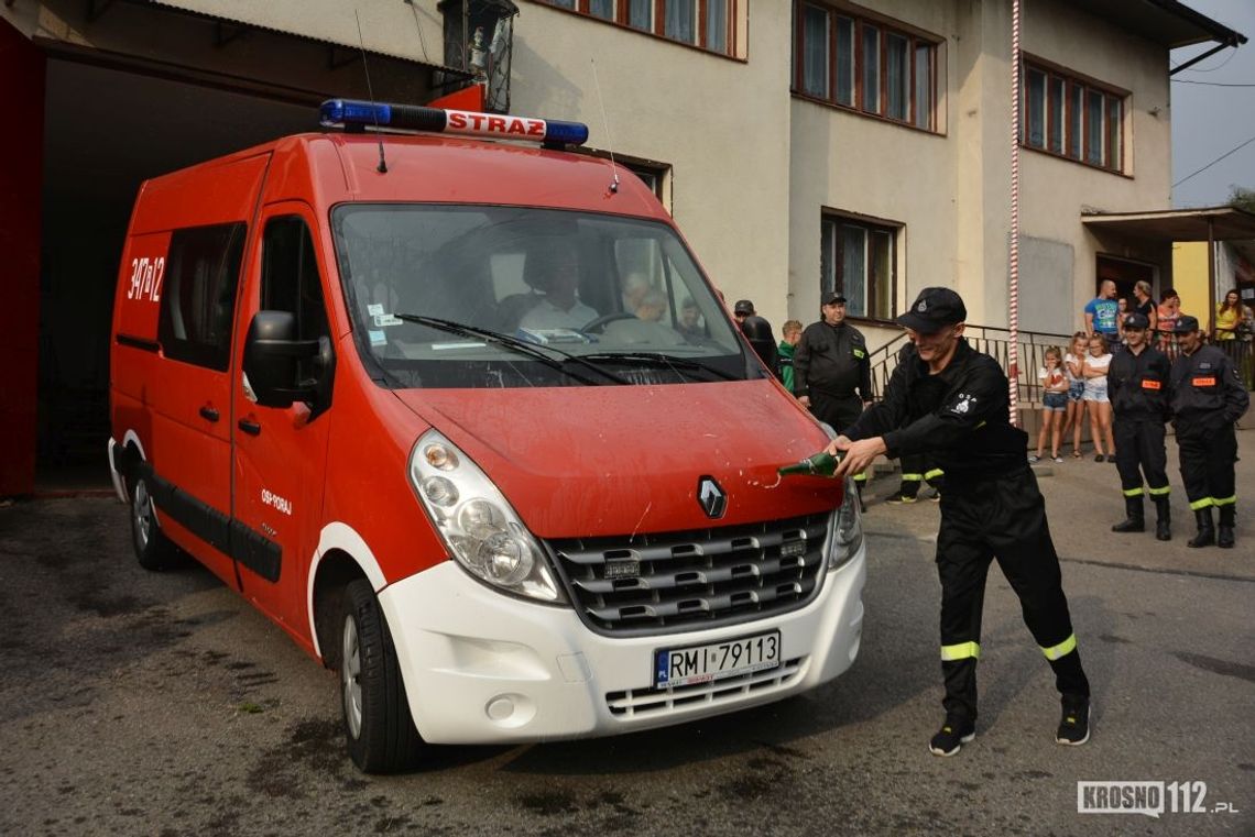 Strażacy OSP Poraj z Renault Master, a Żuk będzie zabytkiem