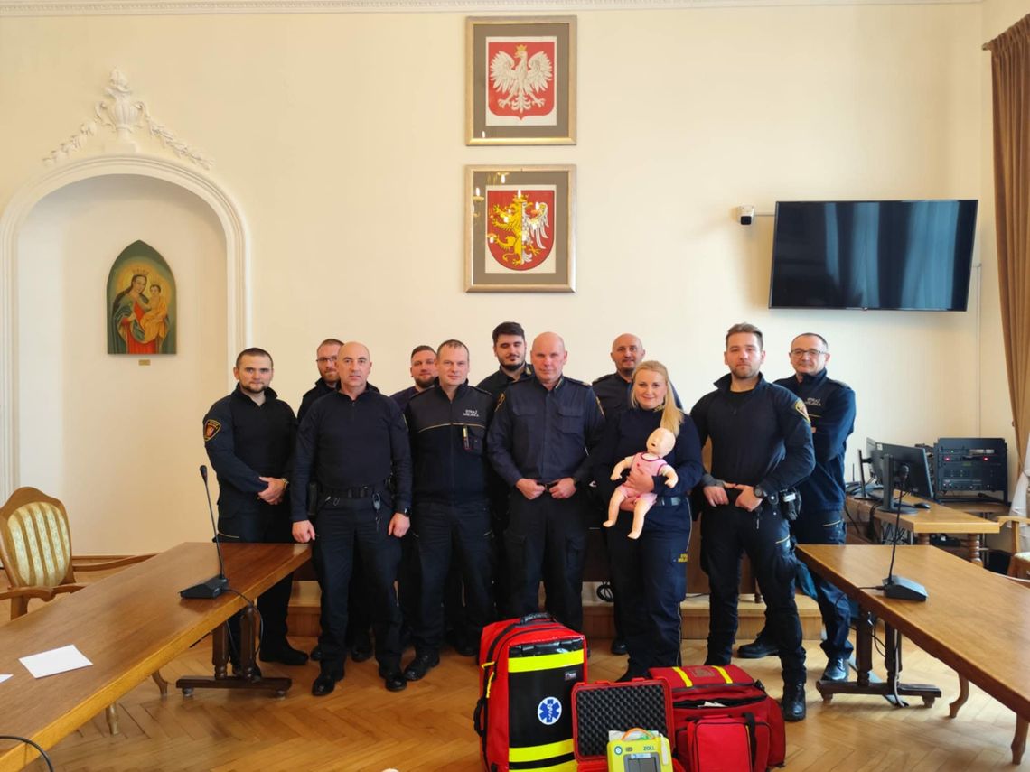 Strażnicy miejscy z Krosna szkolili się z pierwszej pomocy