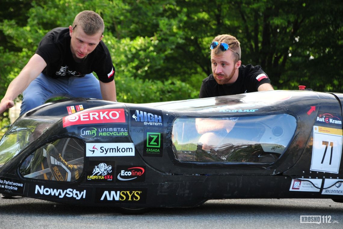 Studenci Karpackiej Państwowej Uczelni jadą na Shell Eco-marathon. Celem jest pobicie rekordu Polski