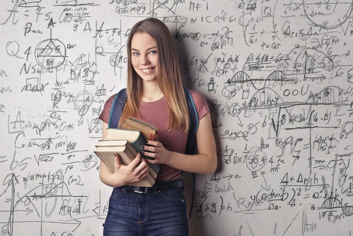 Student w pracy, w wakacje