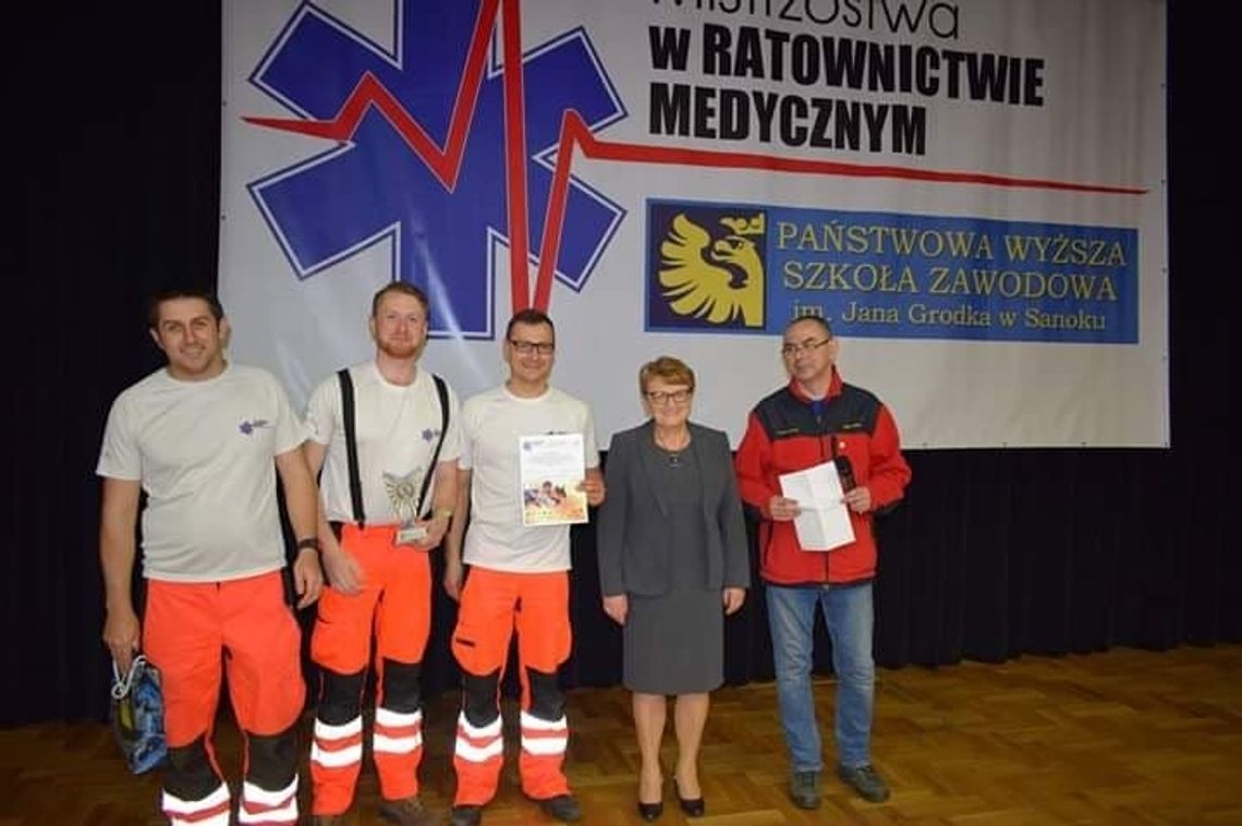 Sukces krośnieńskich ratowników medycznych. Na mistrzostwach wywalczyli 2. miejsce