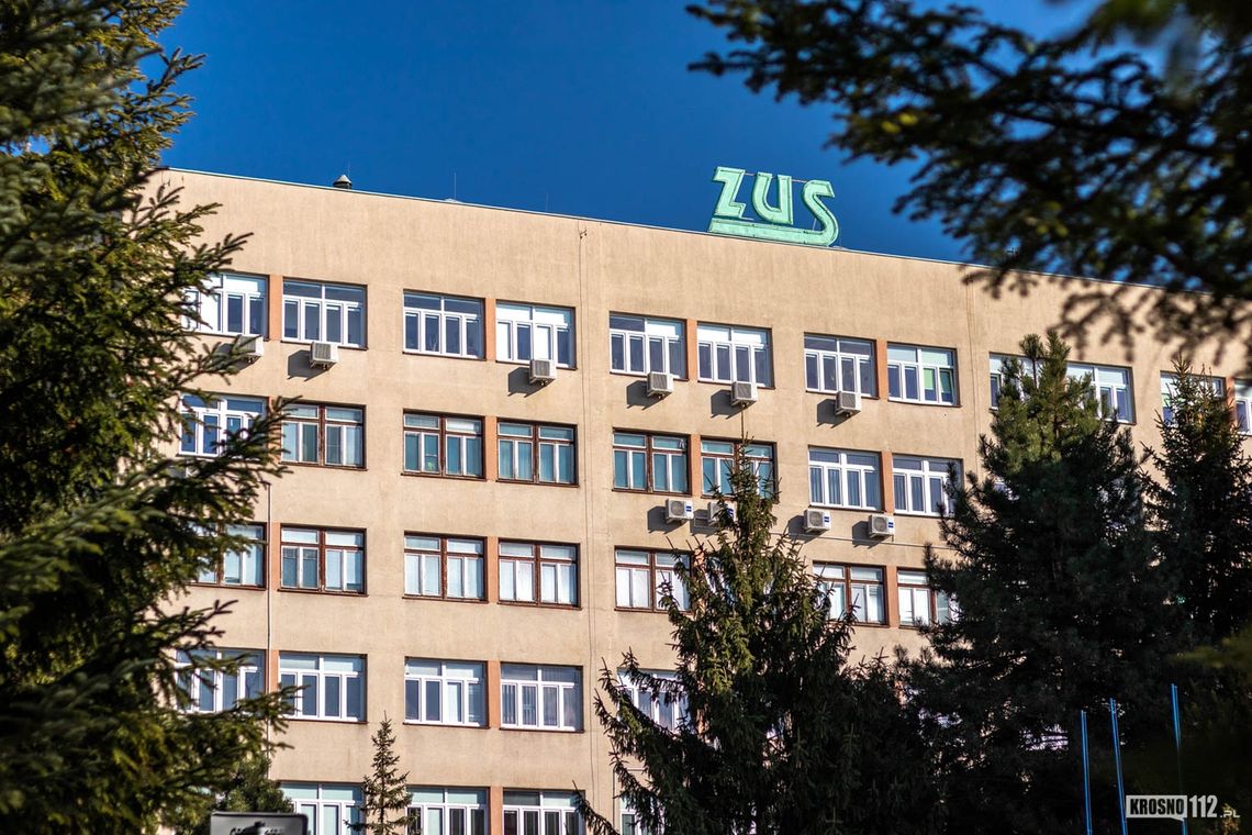 Świadczenia rekordowe i symboliczne. Podkarpackie emerytury w liczbach
