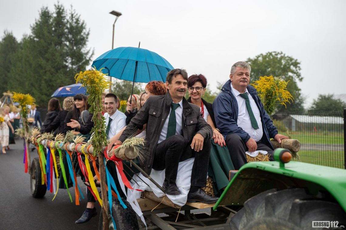 Święto plonów i lokalnej tradycji. Dożynki Gminy Rymanów w Sieniawie