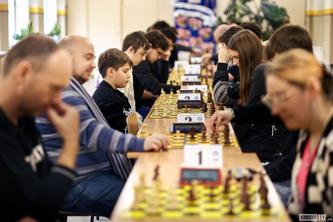 XVI Mikołajkowy Turniej Szachowy o Puchar Prezydenta Miasta Krosna 2025 [ZDJĘCIA]