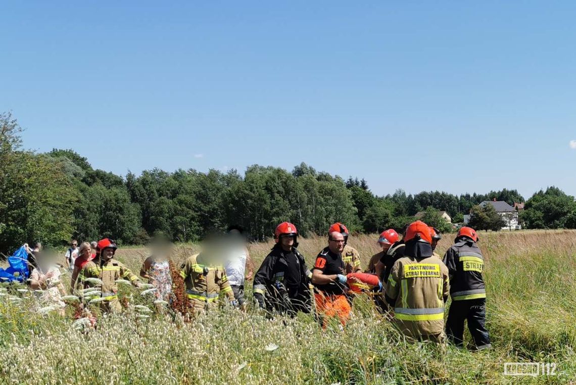 Szczepańcowa. Awaryjne lądowanie spadochroniarki [AKTUALIZACJA]