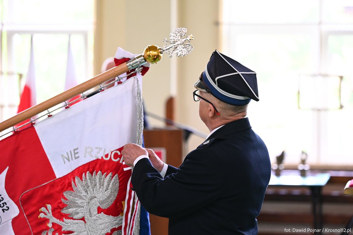 Szkoła Podstawowa w Iskrzyni odznaczona Brązowym Medalem Za Zasługi dla Pożarnictwa