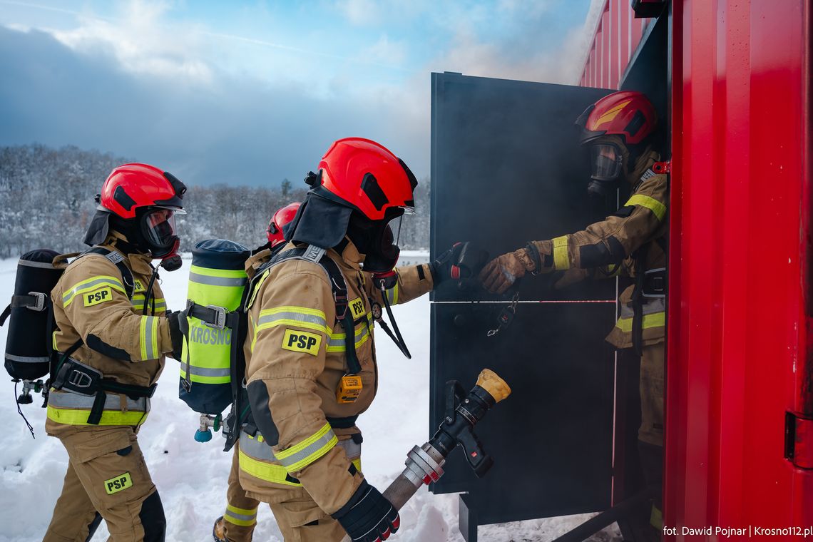 Szkolenie funkcjonariuszy JRG Krosno w Tyrawie Solnej Szkolenie funkcjonariuszy JRG Krosno w Tyrawie Solnej