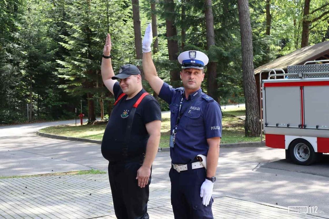 Szkolenie służb i MDP na terenie muzeum w Bóbrce