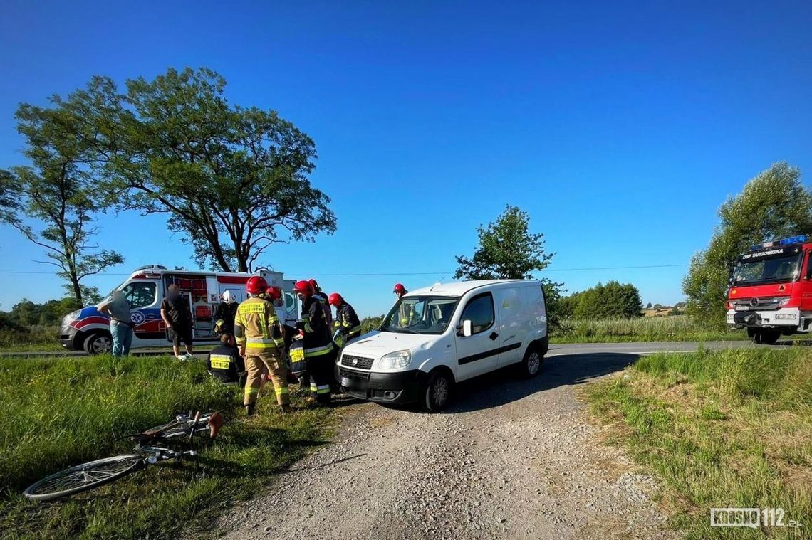 ? Targowiska. Zderzenie rowerzysty z fiatem na ul. Armii Krajowej