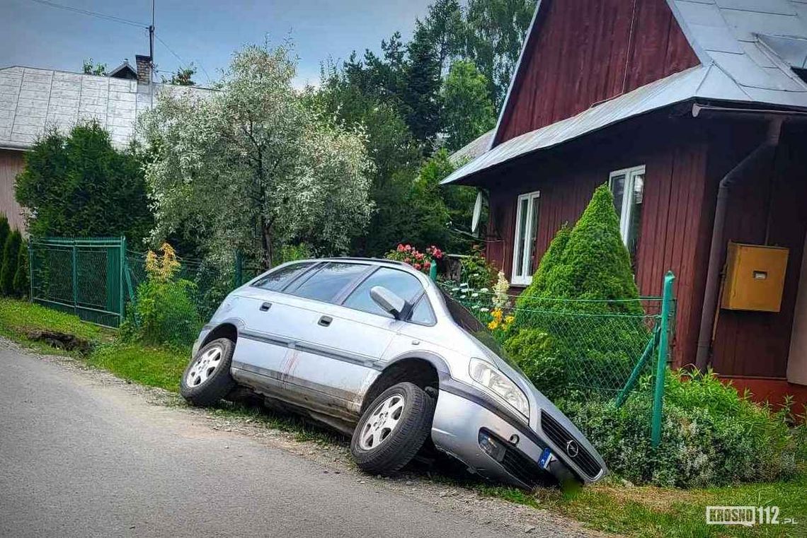 Teodorówka. Miał 3,5 promila, wjechał do rowu