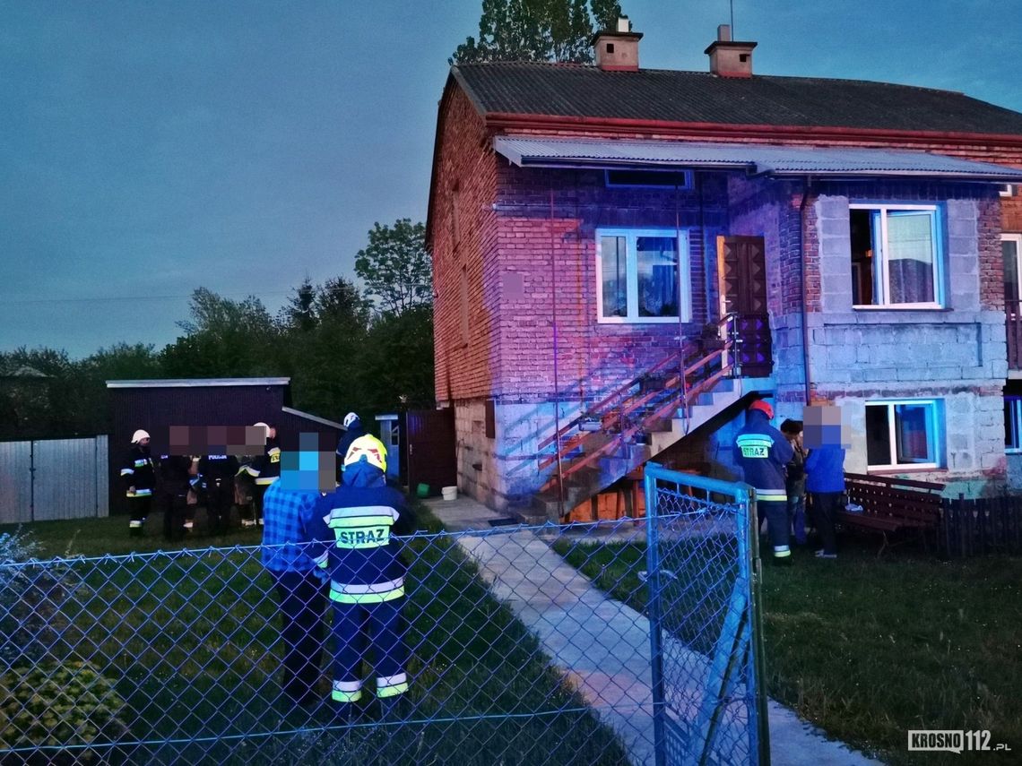 ? Tragedia w Milczy! Człowiek stracił życie w pożarze budynku