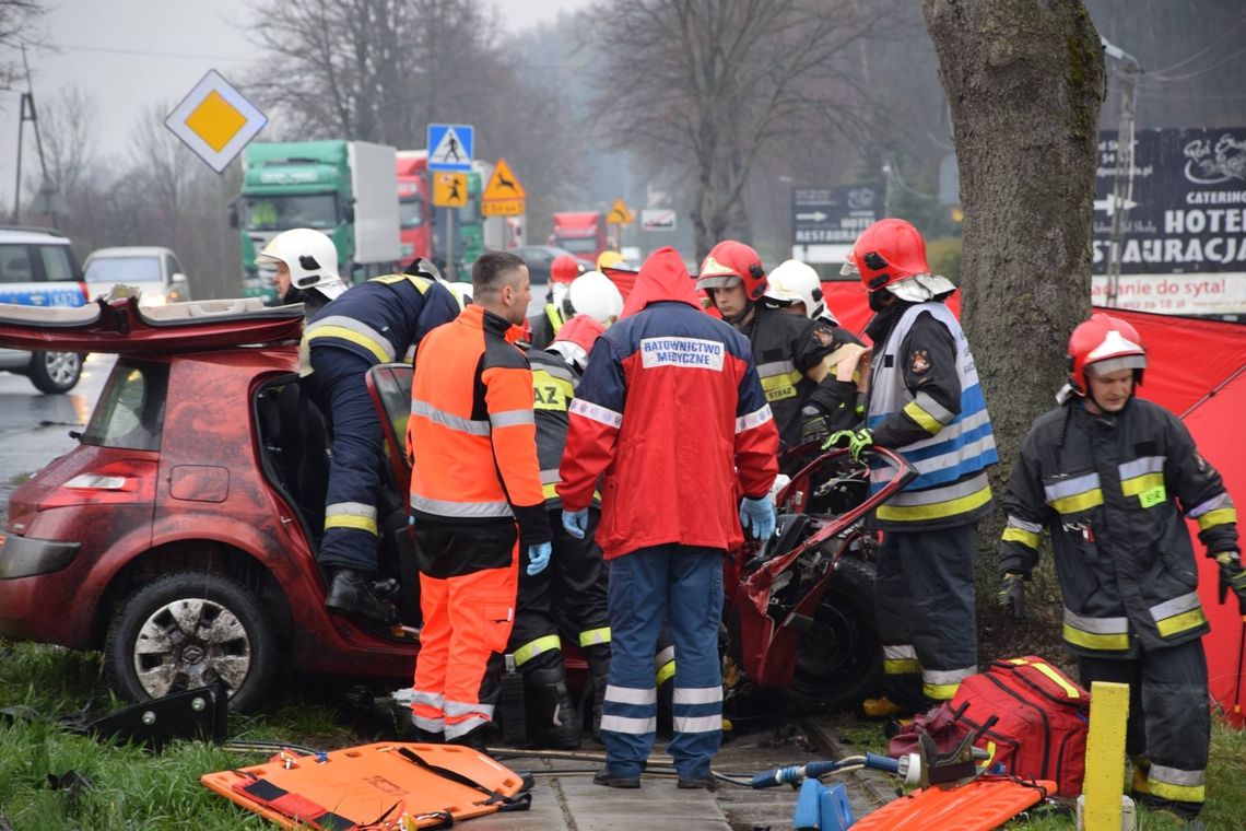 Tragiczny wypadek w Krajowicach. Potrzebna krew dla rannej kobiety