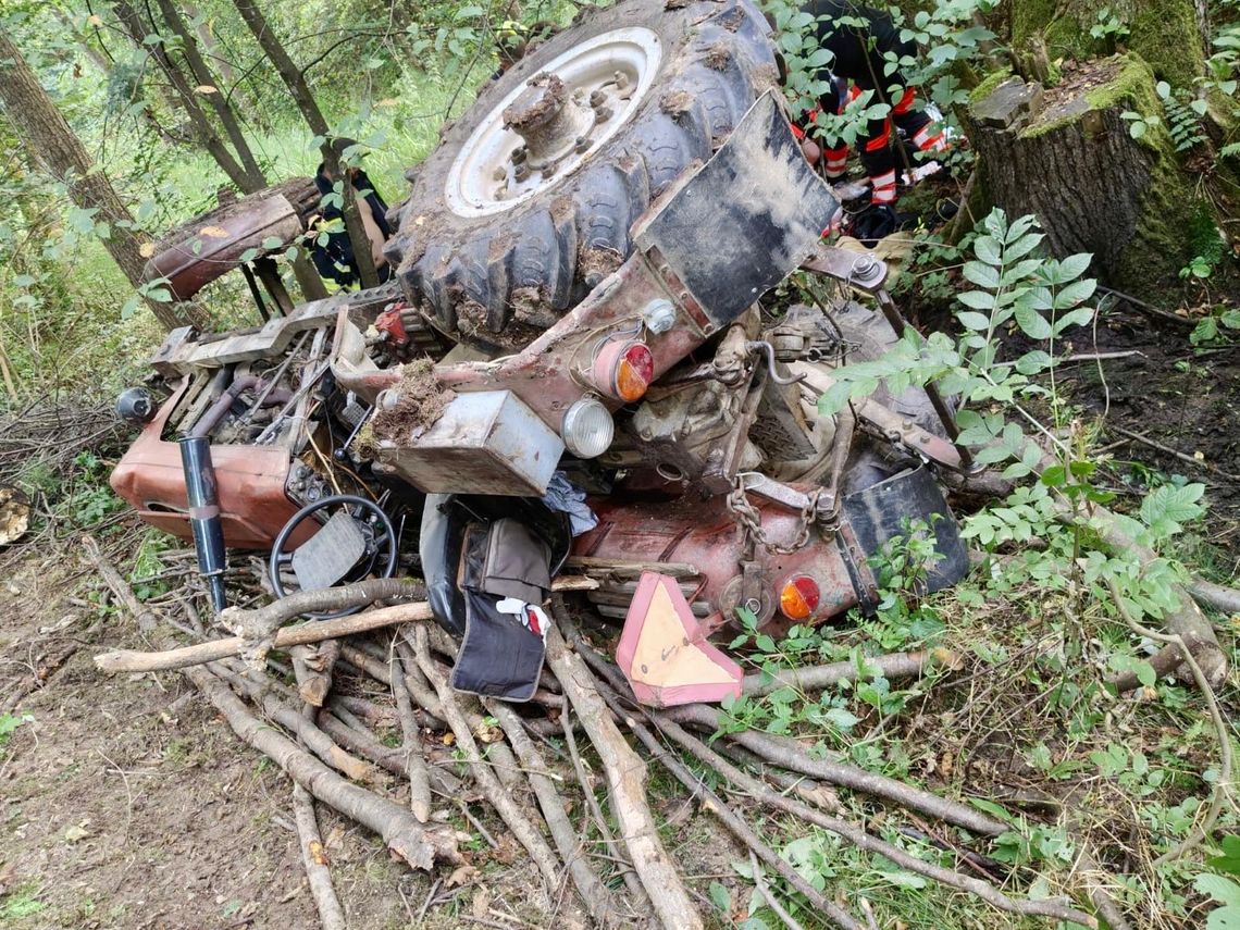 Traktorzysta przygnieciony przez ciągnik. Kolejna tragedia [AKTUALIZACJA]