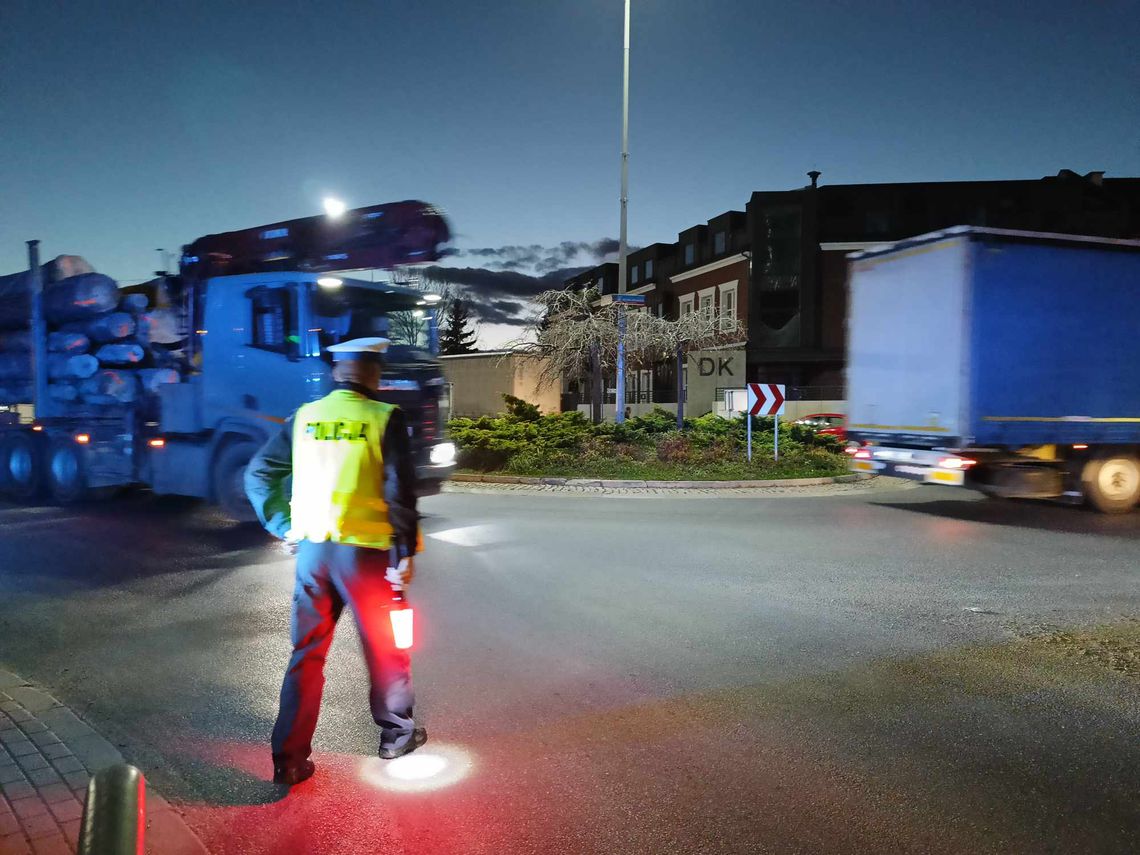 Trzeźwy poranek na drogach regionu. Skontrolowano ponad dwa tysiące kierowców Trzeźwy poranek na drogach regionu. Skontrolowano ponad dwa tysiące kierowców