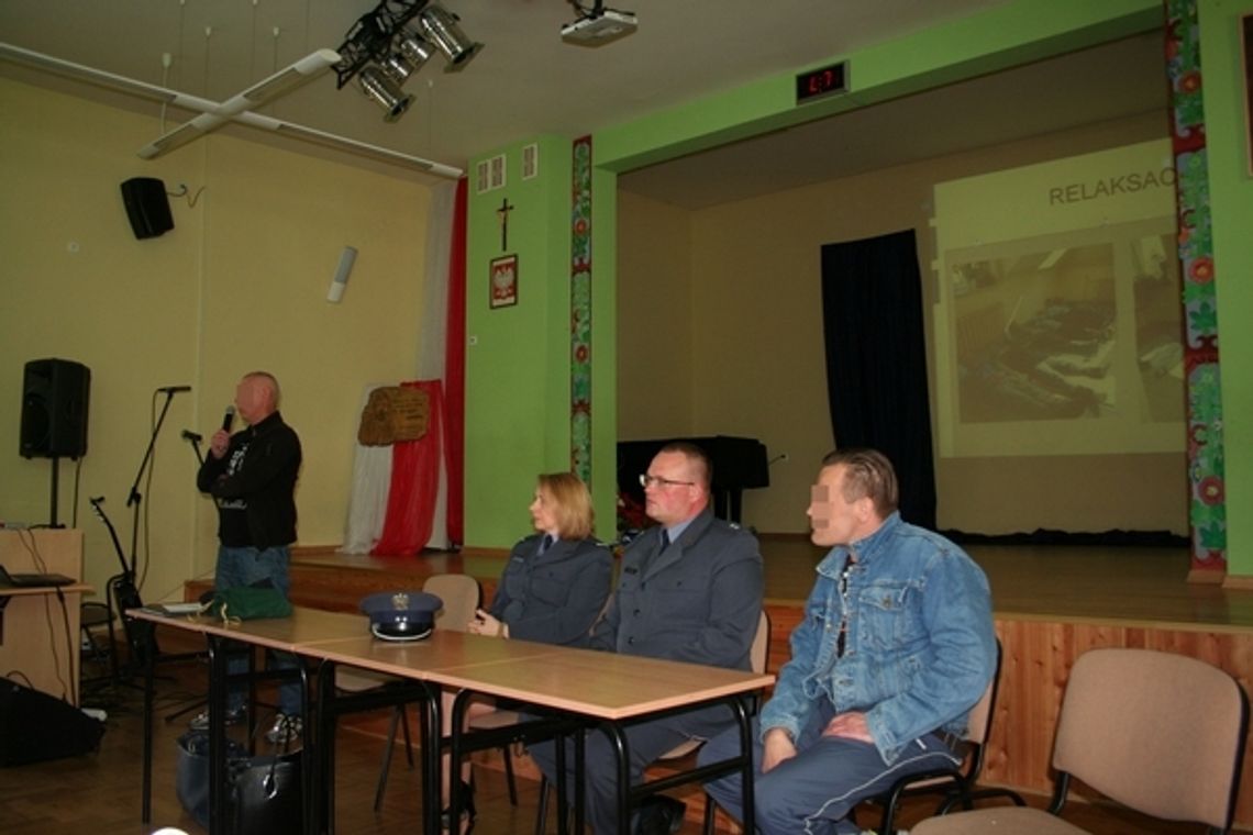 „Trzeźwym okiem” spotkanie profilaktyczne Policji i Służby Więziennej
