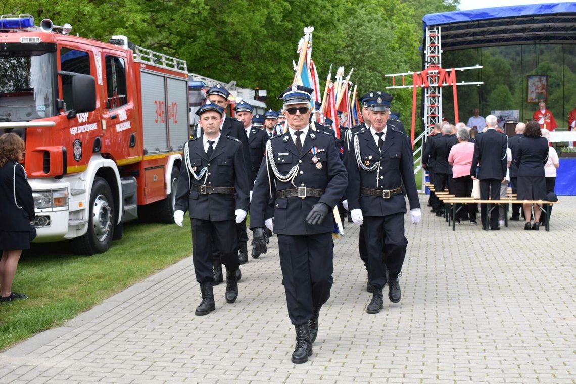 Uroczyste, gminne obchody Dnia Strażaka w Pietruszej Woli