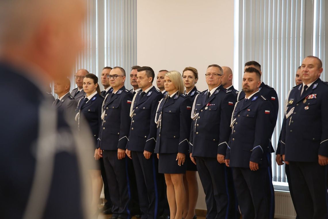 Uroczyste obchody Święta Policji w Krośnie: 58 funkcjonariuszy z awansem