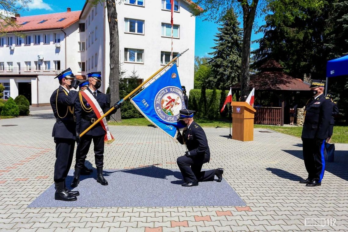 Uroczysty apel z okazji powołania Komendanta Miejskiego PSP w Krośnie i Dnia Strażaka 2021