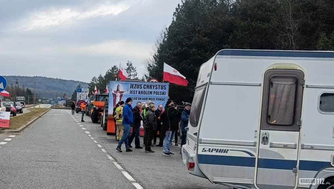 Uwaga kierowcy! W Barwinku rolnicy zablokowali przejście graniczne [AKTUALIZACJA godz. 21:54]