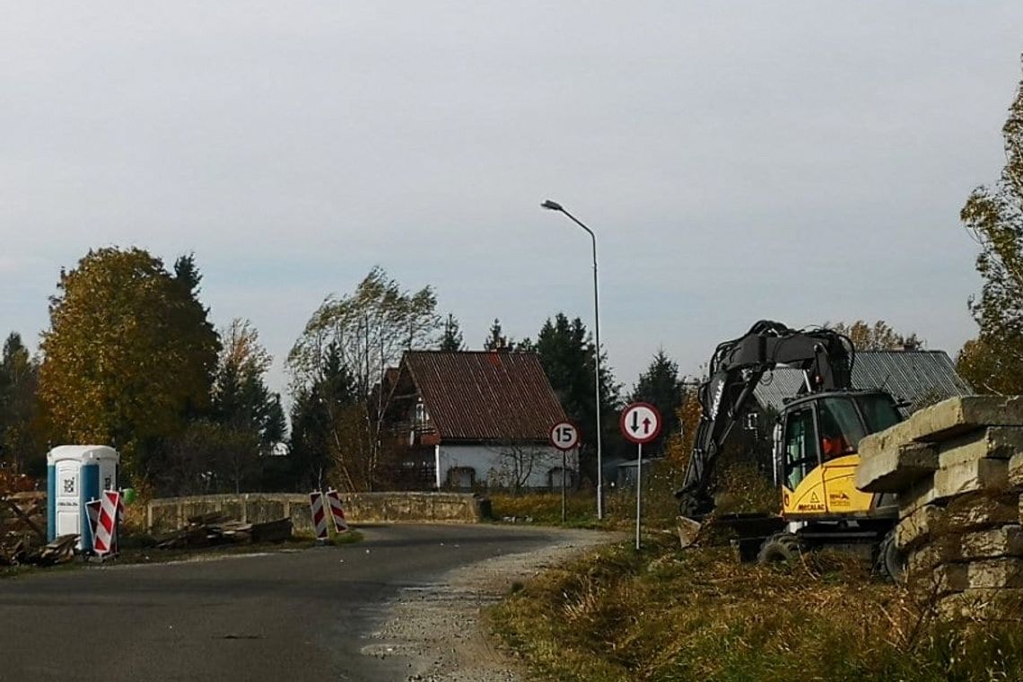 Uwaga kierowcy! Zamknięty most w Miejscu Piastowym!