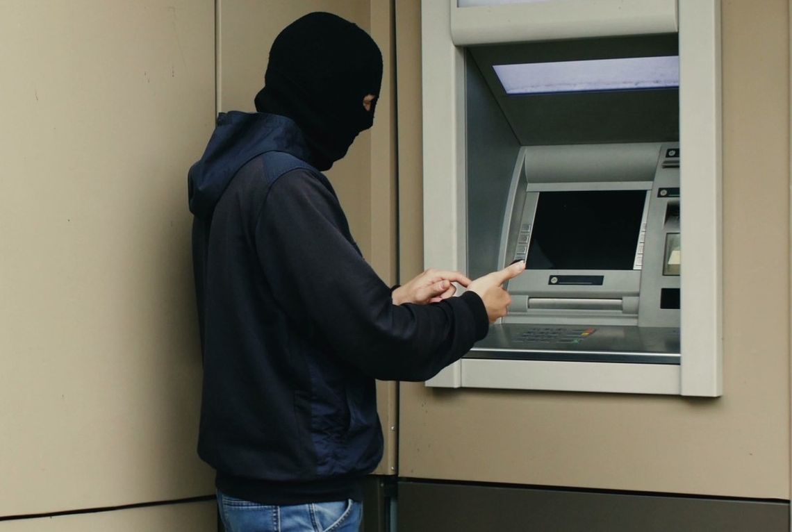 Uwaga, kolejni oszuści! Miał zarobić 500 złotych, skończył w areszcie